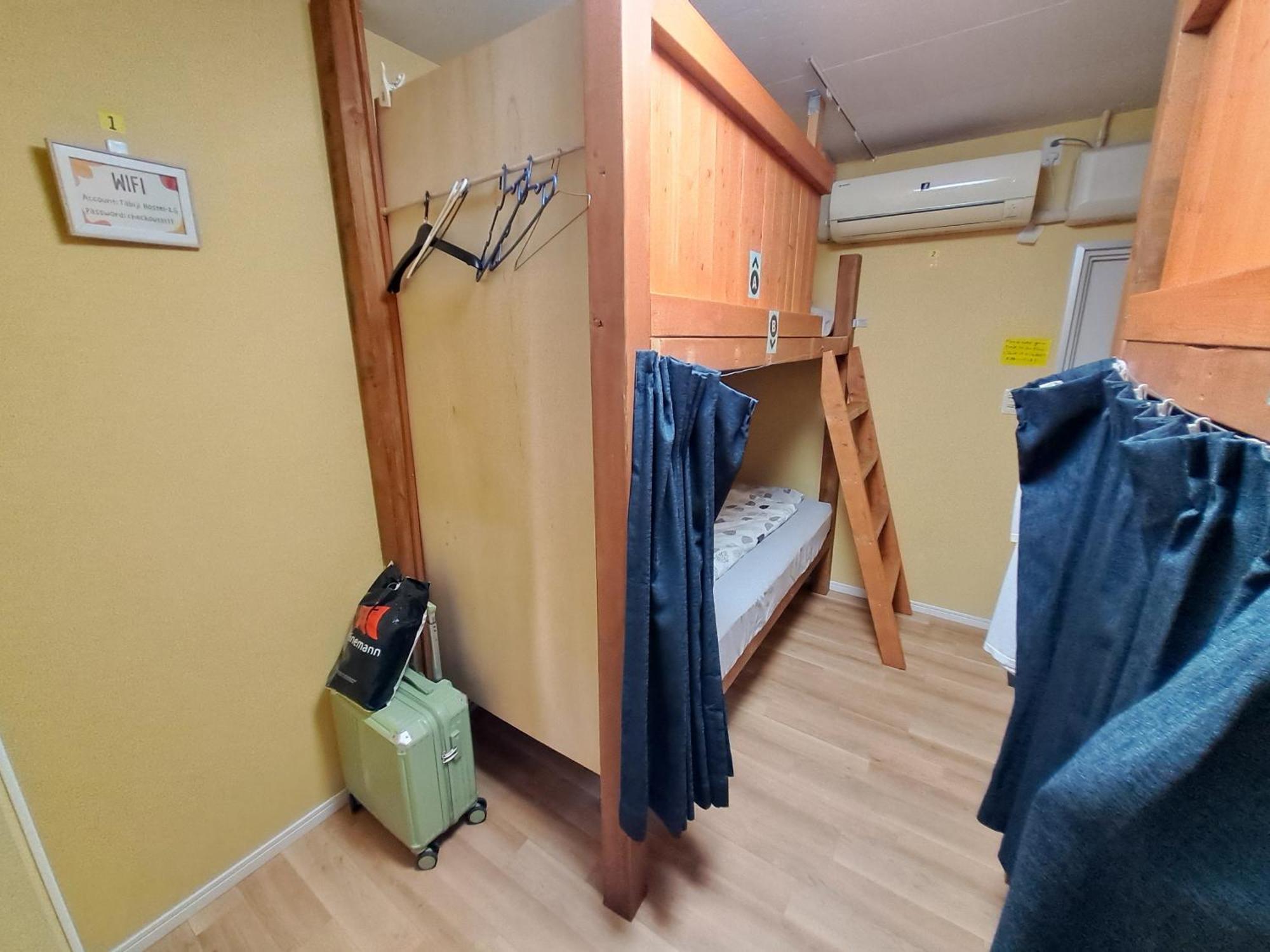 Fukuoka Tabiji Hostel & Guesthouse Экстерьер фото